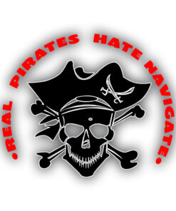 Nadruk czaszki pirata z napisem „Hate Navigate” na białym tle
