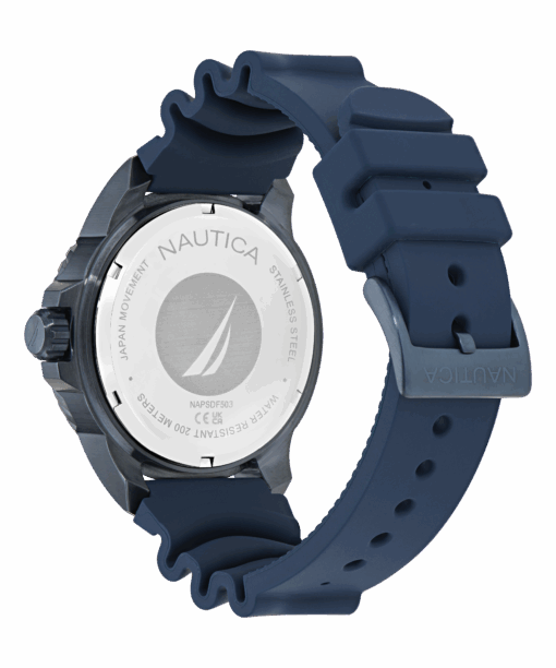 Nautica NAPSDF503 – stalowy dekiel z logo żagla, granatowy pasek silikonowy z klamrą, WR 200 m
