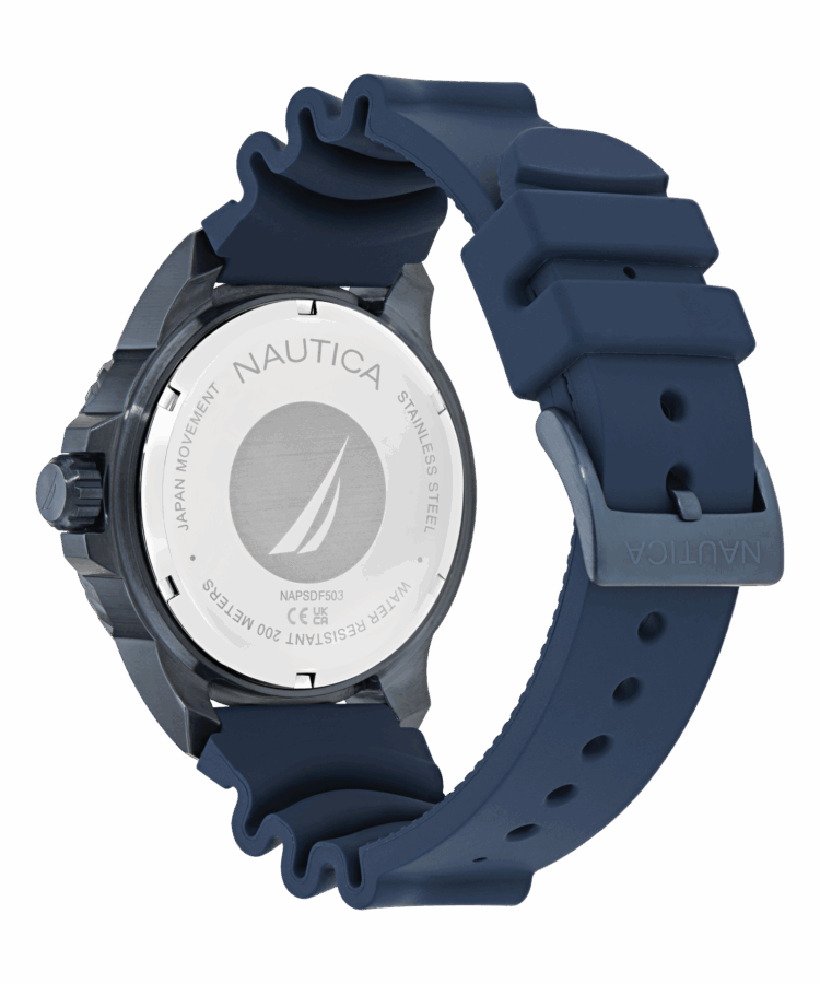 Nautica NAPSDF503 – stalowy dekiel z logo żagla, granatowy pasek silikonowy z klamrą, WR 200 m