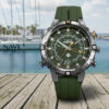 Zegarek żeglarski Timex Expedition North TW2Y14400 – stylizowane zdjęcie outdoor