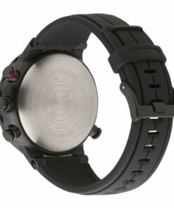 Zegarek żeglarski Timex T2N720 Expedition – tył koperty ze stali nierdzewnej i silikonowy pasek