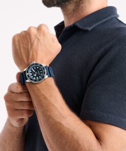Zegarek żeglarski Nautica NAPSDS501 – Zegarek żeglarski Nautica NAPSDS501 – Still Dive (diver) — zbliżenie detali kopery i przycisków