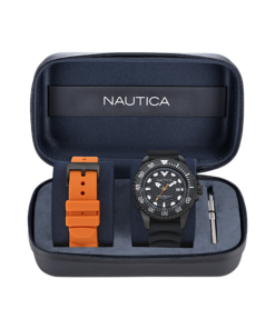 Zegarek żeglarski Nautica NAPSDS505 – Zegarek żeglarski Nautica NAPSDS505 – Still Dive (diver) — ujęcie produktowe (kąt)
