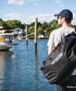 Torby żeglarskie - kategoria Navinations - Ronstan Crew Bag 55L lifestyle