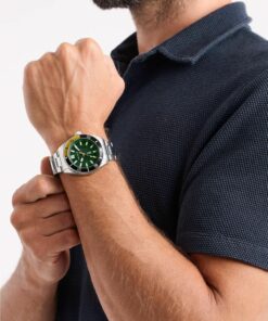 Nautica NAPFWS504 — na nadgarstku