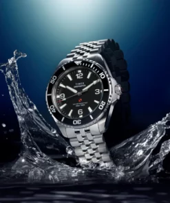 Timex Deepwater Arctic TW2Y64500, 40,5 mm, czarna tarcza, stalowa bransoleta — w bryzgach wody