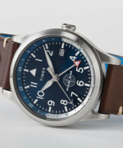 Timex Pan Am Waterbury GMT TW2W97300 39 mm niebieska tarcza skórzany pasek — widok 6