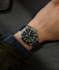 Timex Expedition Pioneer Titanium Automatic TW2Y63600 41 mm tytan pasek HNBR — widok 2